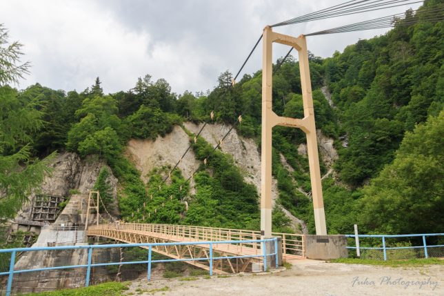 黒部ダム　カンパ谷の吊り橋
