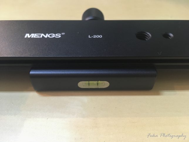 [MENGS] CL-70S クイックリリースプレート に [MENGS] レンズサポート L200 レール を取り付け