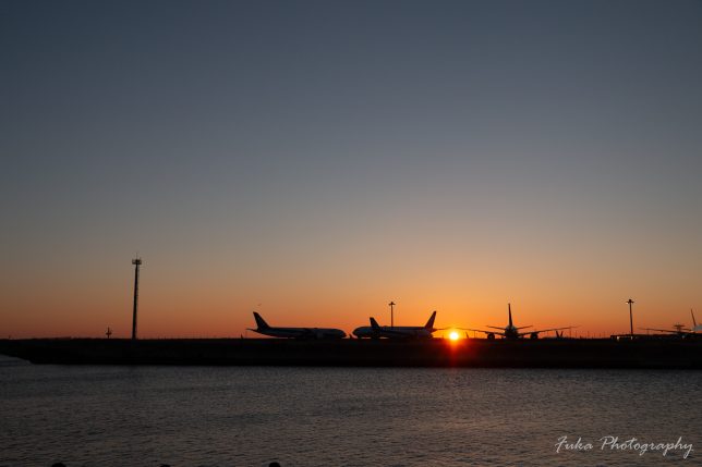 京浜島つばさ公園からの羽田空港と初日の出 2025