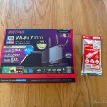 BUFFALO 「Wi-Fiルーター AirStation WXR9300BE6P」とORIGINALBASIC 「LANケーブル ホワイト OB-L6A1-0050ST-WH」