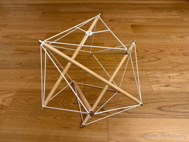 AMPERSAND FACTORY 「TENSEGRITY LAMP SERIES PENDANT LIGHT AMP-L044」組み立て途中