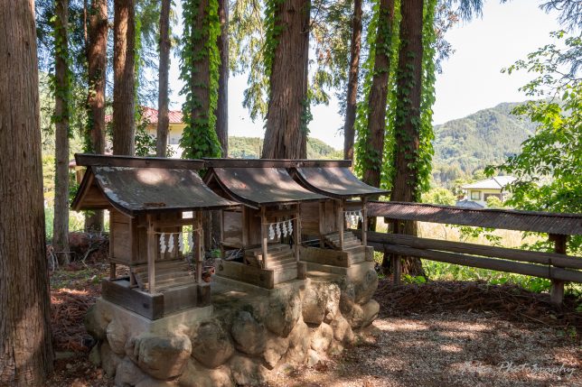 白久神明社