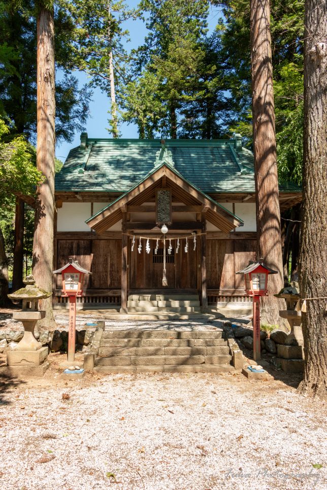 白久神明社