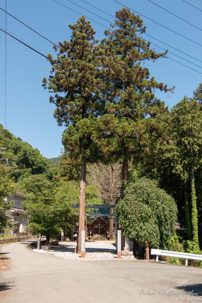 白久神明社