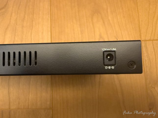 NETGEAR「GS316」 裏面 電源接続部