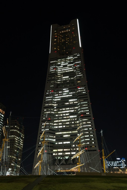 横浜ランドマークタワー